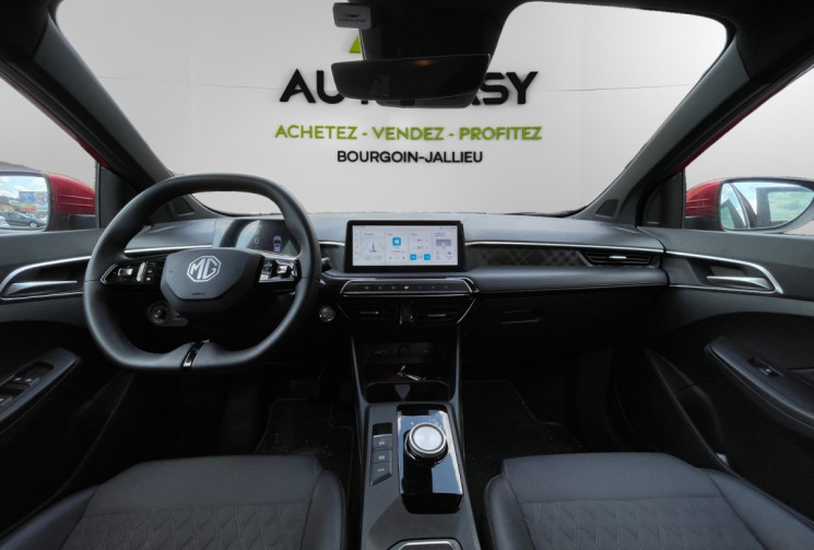 MG MG3 1.5 HYBRID / 195 CH / LUXURY 