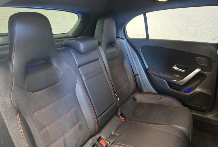 Mercedes Classe A A 200  AMG LINE 1.3 Ti 163 7G-DCT / Toit ouvrant / Tête Haute / Sièges sport 
