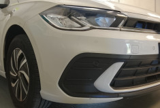 Volkswagen Polo VI 1.0 TSI 95 LIFE PACK EDITION DSG7 Phase 2 /Apple Car Play/