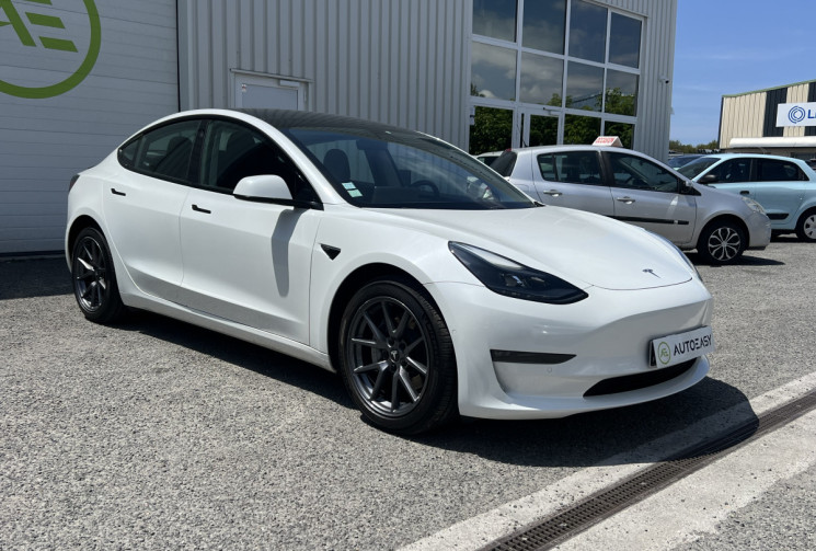 Tesla Model 3 Dual Motor Long Range AWD
