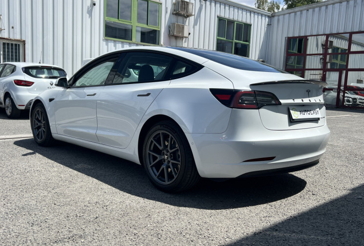 Tesla Model 3 Dual Motor Long Range AWD