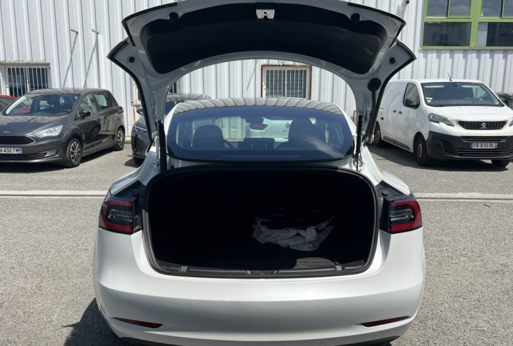 Tesla Model 3 Dual Motor Long Range AWD