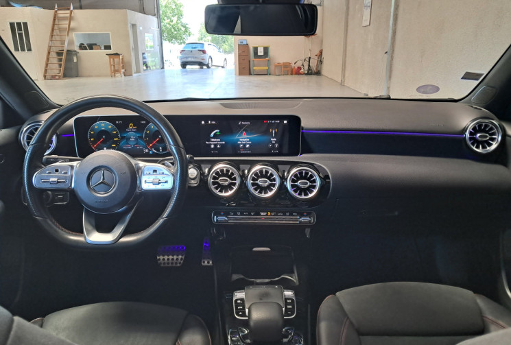 Mercedes Classe A 200 1.3 Ti 163 7G-DC  AMG LINE T / Toit ouvrant / Tête Haute / Sièges sport 