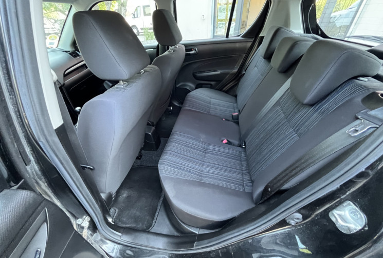 Suzuki Swift 1.3 DDIS 75 cv 5 portes