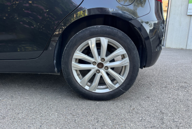 Suzuki Swift 1.3 DDIS 75 cv 5 portes