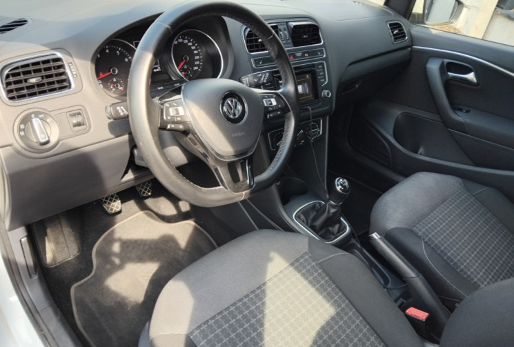 Volkswagen Polo V 5 portes Phase 2 1.2 TSI BlueMotion 90 cv - Siège chauffants