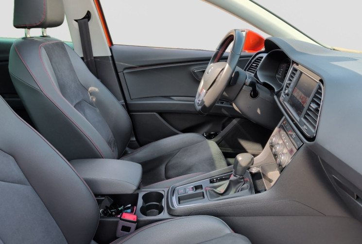 SEAT Leon 2.0 tsi 190 cv FR dsg / toit pano / virtual cockpit / carplay