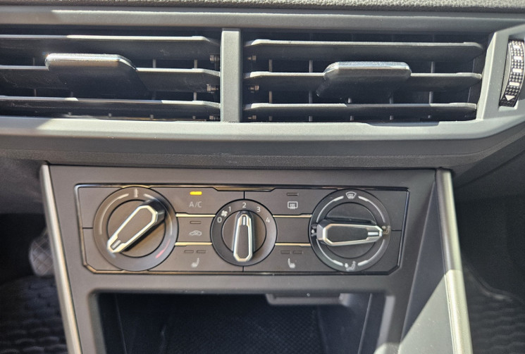Volkswagen Polo VI 1.0 TSI 95 CONFORTLINE BVM