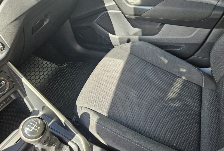 Volkswagen Polo VI 1.0 TSI 95 CONFORTLINE BVM