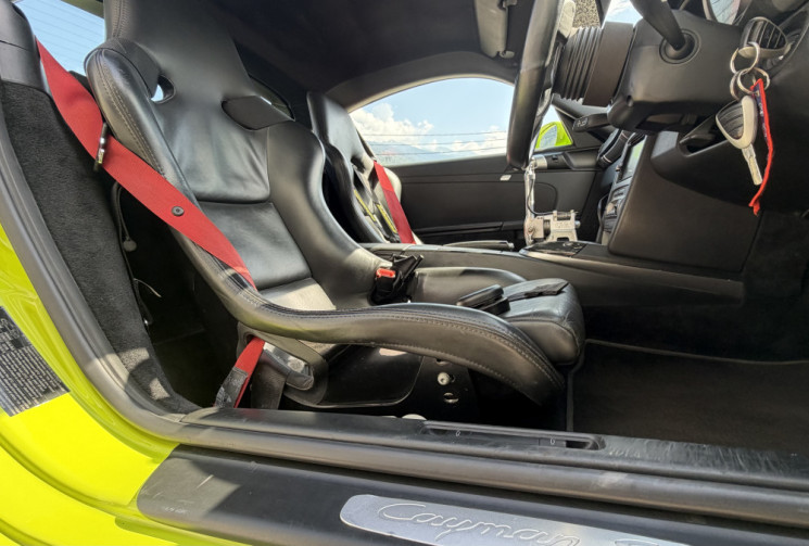 Porsche CAYMAN 987 s  297 ch boite meca RHD