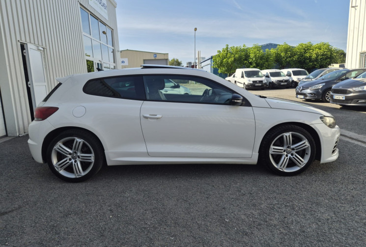 Volkswagen Scirocco R II R 2.0 TFSI DSG6 265 CV * 1ER MAIN * CARNET D'ENTRETIEN COMPLET * ORIGINE FR