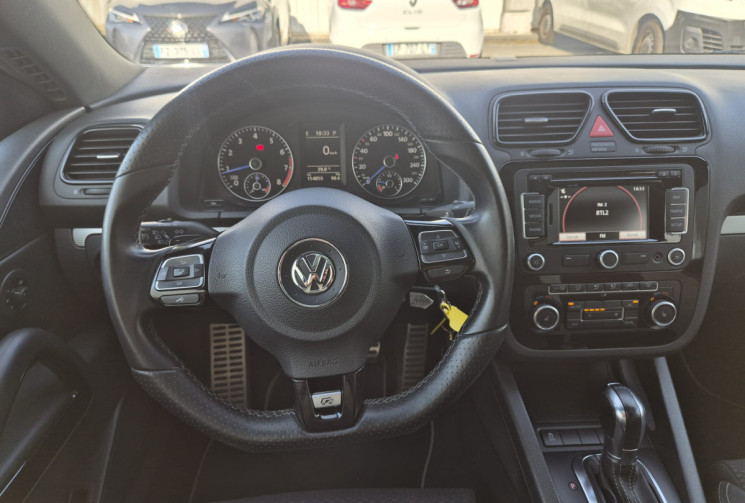 Volkswagen Scirocco R II R 2.0 TFSI DSG6 265 CV * 1ER MAIN * CARNET D'ENTRETIEN COMPLET * ORIGINE FR