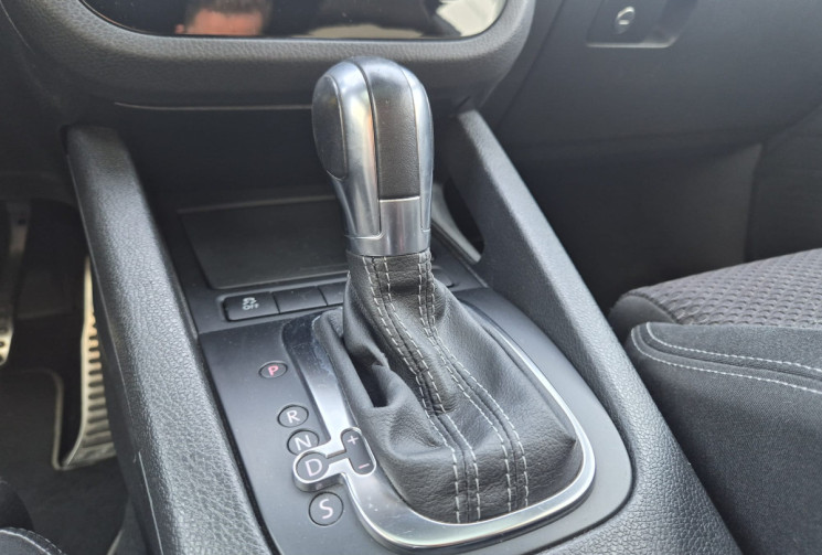 Volkswagen Scirocco R II R 2.0 TFSI DSG6 265 CV * 1ER MAIN * CARNET D'ENTRETIEN COMPLET * ORIGINE FR