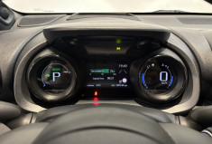 Toyota Yaris 116h Dynamic Business 5p