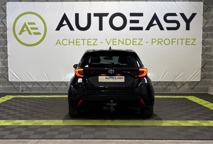 Toyota Yaris 116h Dynamic Business 5p