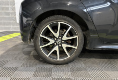 Toyota Yaris 116h Dynamic Business 5p