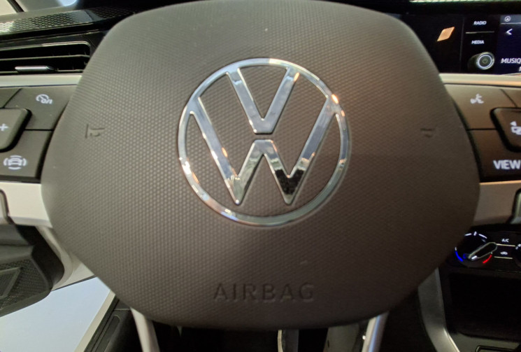 Volkswagen Polo VI 1.0 TSI 95 LIFE PACK EDITION DSG7 Phase 2 /Apple Car Play/