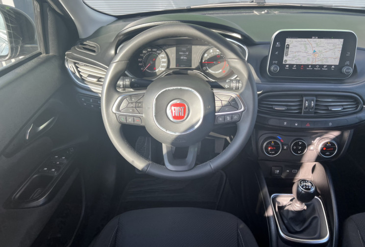 FIAT TIPO 1.4 T-jet 120 cv LOUNGE 1ère Main / CARPLAY