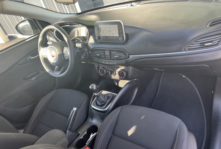 FIAT TIPO 1.4 T-jet 120 cv LOUNGE 1ère Main / CARPLAY