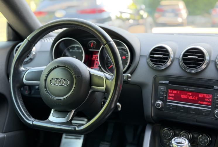 Audi TT MK2 2.0 TFSI 200 * FULL HISTORIQUE ENTRETIEN * CT OK * GARANTIE 6 MOIS