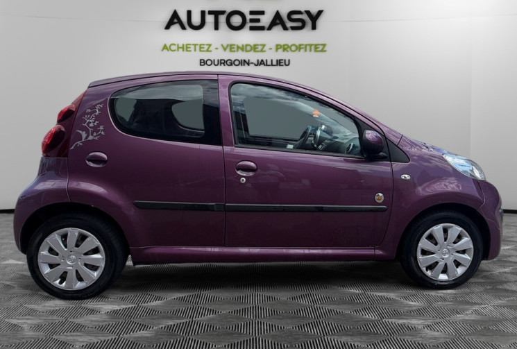 Peugeot 107 1.0 / 68 CH / ENVY / CLIM