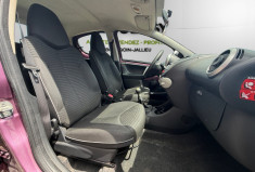 Peugeot 107 1.0 / 68 CH / ENVY / CLIM