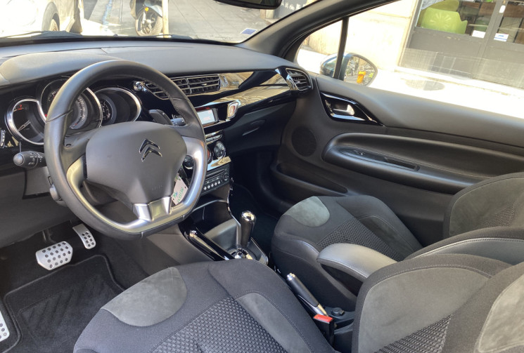 Citroën DS3 1.2 82 CH So Chic 1ere Main distribution Ok 