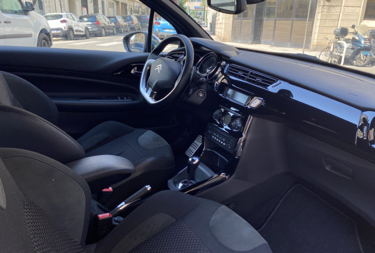 Citroën DS3 1.2 82 CH So Chic 1ere Main distribution Ok 