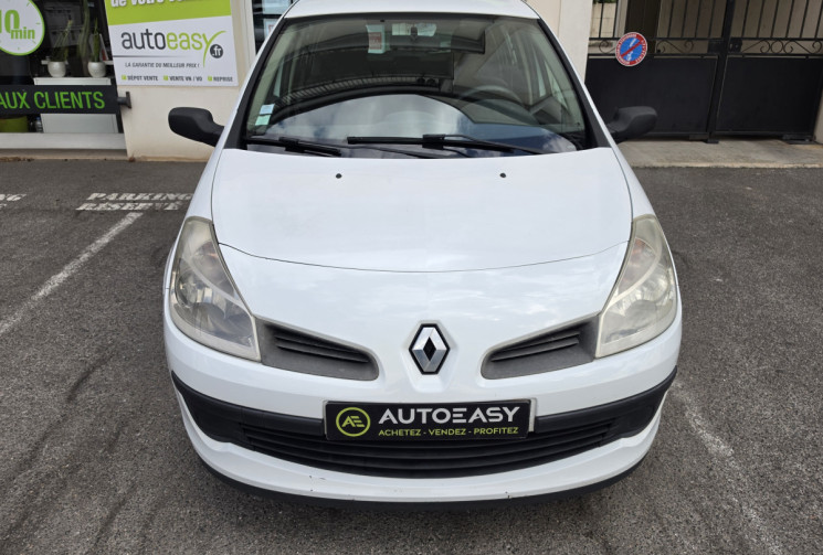 Renault Clio 1.5 dCi 70 ch Authentique 5p Distribution ok  Dossier d'entretien