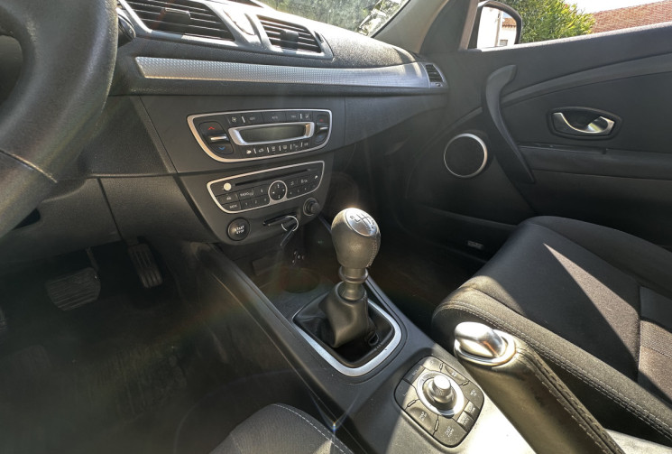 Renault Megane III 1.4 TCe 130ch TomTom Edition Euro5