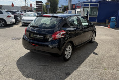 Peugeot 208 1.6 HDI 92 Allure 5 Portes