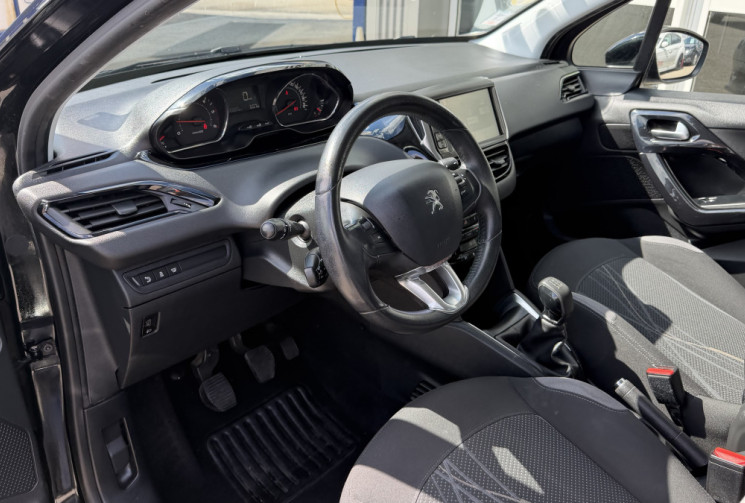 Peugeot 208 1.6 HDI 92 Allure 5 Portes