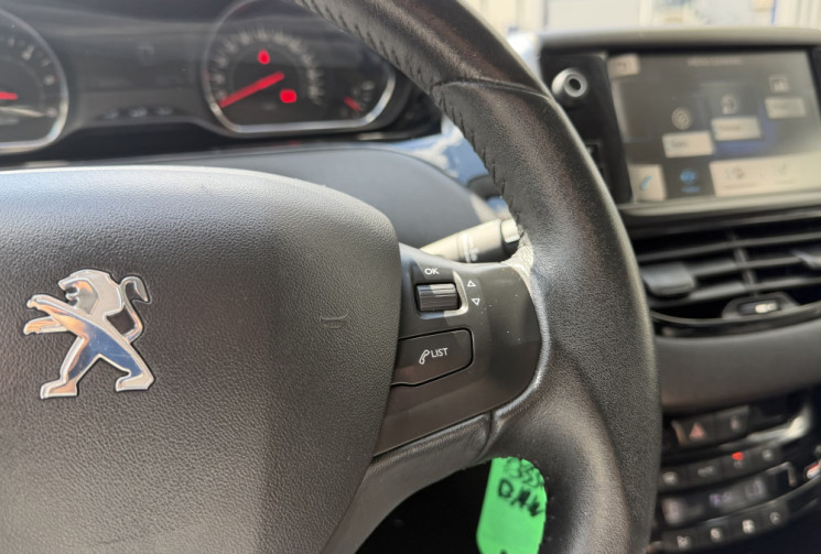 Peugeot 208 1.6 HDI 92 Allure 5 Portes