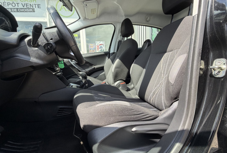 Peugeot 208 1.6 HDI 92 Allure 5 Portes