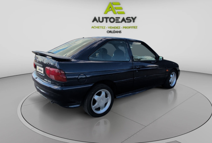 Ford ESCORT RS 2000 2.0 150 CV / toit ouvrant / echange possible 