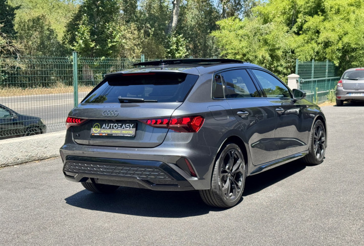 Audi A3 SPORTBACK S-Line 35 TFSi 150 S-Tronic / NEUVE / Toit ouvrant / Sonos / 360° / Garantie 12/27