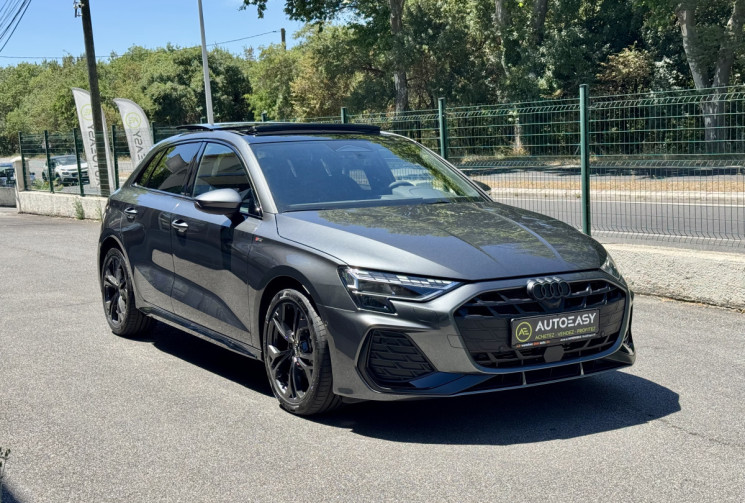 Audi A3 SPORTBACK S-Line 35 TFSi 150 S-Tronic / NEUVE / Toit ouvrant / Sonos / 360° / Garantie 12/27