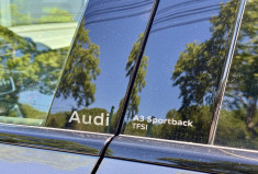 Audi A3 SPORTBACK S-Line 35 TFSi 150 S-Tronic / NEUVE / Toit ouvrant / Sonos / 360° / Garantie 12/27