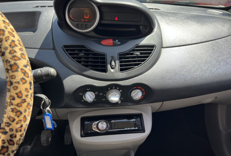 Renault Twingo II 1.2 i 60 cv