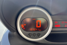 Renault Twingo II 1.2 i 60 cv