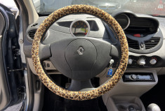 Renault Twingo II 1.2 i 60 cv