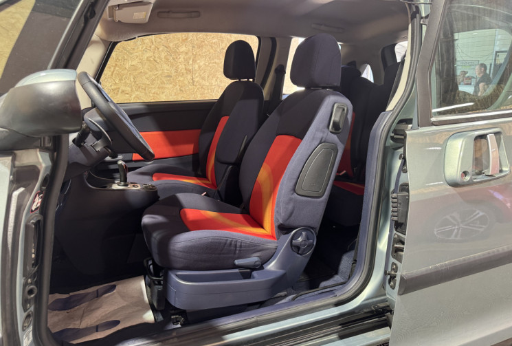 Peugeot 1007 1.6 Dolce GARANTIE 12 MOIS