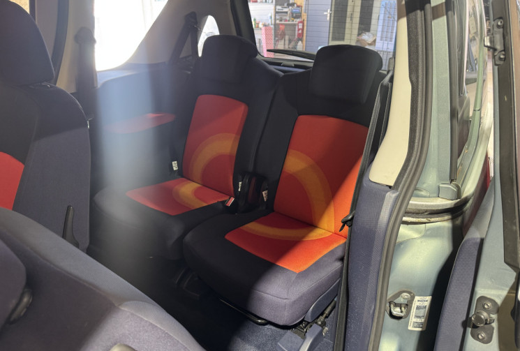 Peugeot 1007 1.6 Dolce GARANTIE 12 MOIS