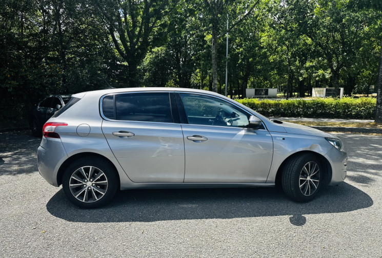 Peugeot 308 1.6 HDI 120 Style VENTE A MARCHAND UNIQUEMENT