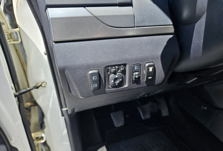 Mitsubishi Pajero IV 3.2 DI-D 200 COURT 3P BVM