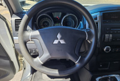 Mitsubishi Pajero IV 3.2 DI-D 200 COURT 3P BVM