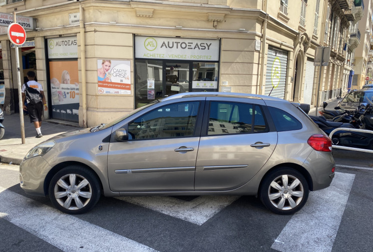 Renault CLIO ESTATE  1.5 dCi 88 CH XV De France