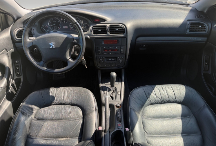 Peugeot 406 3.0i V6 PACK BOITE AUTOMATIQUE / SIEGES CHAUFFANTS