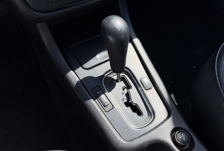 Peugeot 406 3.0i V6 PACK BOITE AUTOMATIQUE / SIEGES CHAUFFANTS