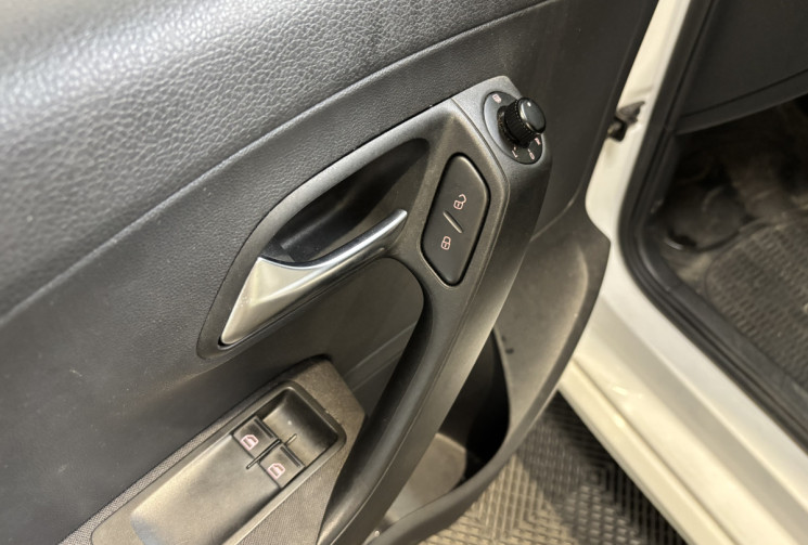 Volkswagen Polo 1.2 TDI 75ch  Confortline  / entretien à jour